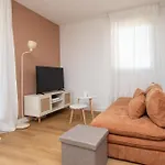 T2 Proche Métro Apartamento