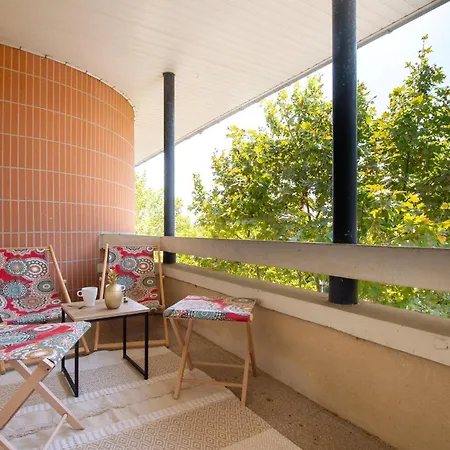 Apartmán T2 Proche Metro - Climatise *