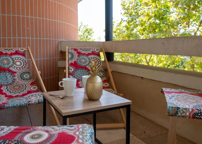 T2 Proche Metro 公寓 *